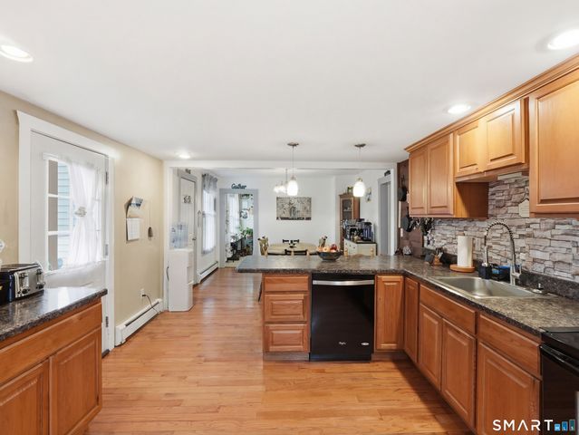 2 Myrtle Street, Plainfield, CT 06374