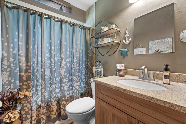 8219 26th AVENUE, Kenosha, WI 53143