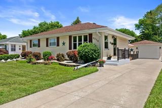 8219 26th AVENUE, Kenosha, WI 53143