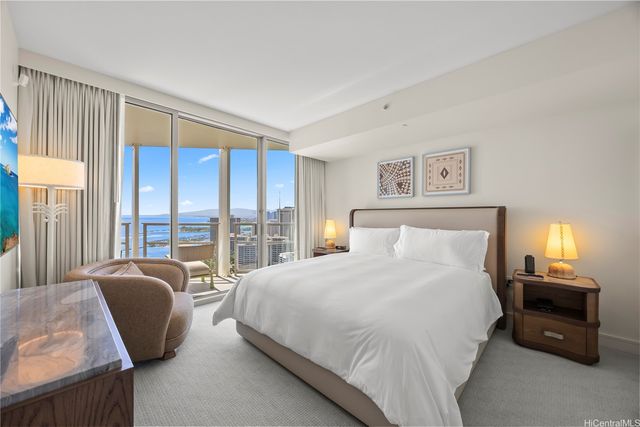 223 Saratoga Road 3507, Honolulu, HI 96815