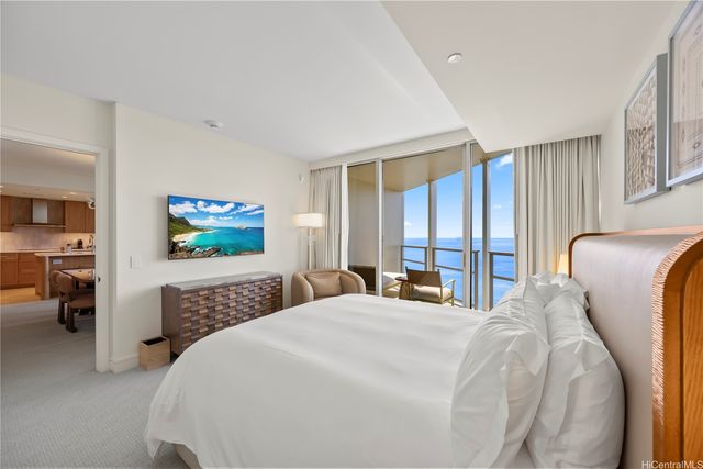 223 Saratoga Road 3507, Honolulu, HI 96815