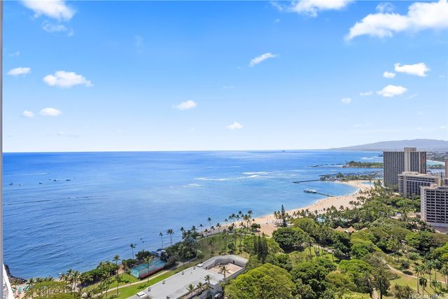 223 Saratoga Road 3507, Honolulu, HI 96815