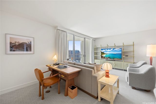 223 Saratoga Road 3507, Honolulu, HI 96815