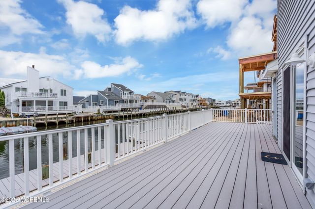 20 Diane Road, Beach Haven West, NJ 08050