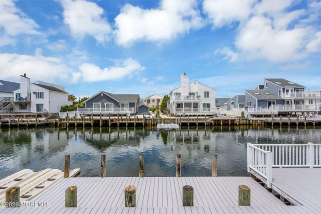 20 Diane Road, Beach Haven West, NJ 08050