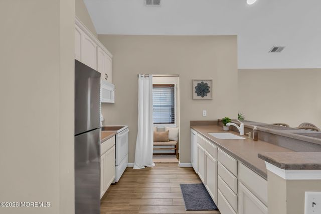 20 Diane Road, Beach Haven West, NJ 08050