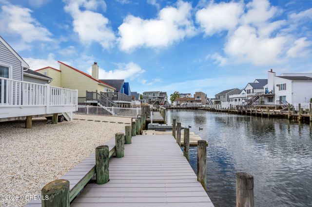 20 Diane Road, Beach Haven West, NJ 08050
