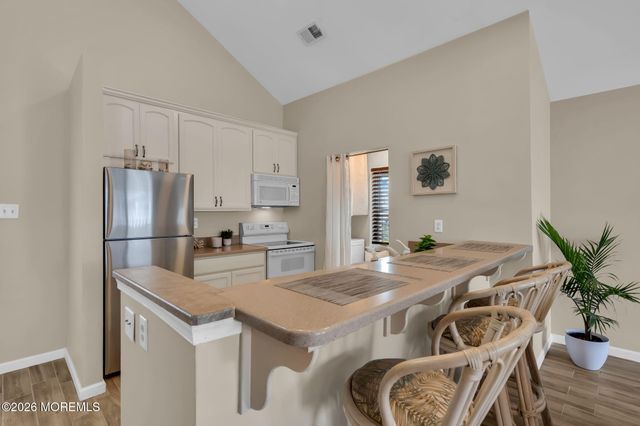20 Diane Road, Beach Haven West, NJ 08050