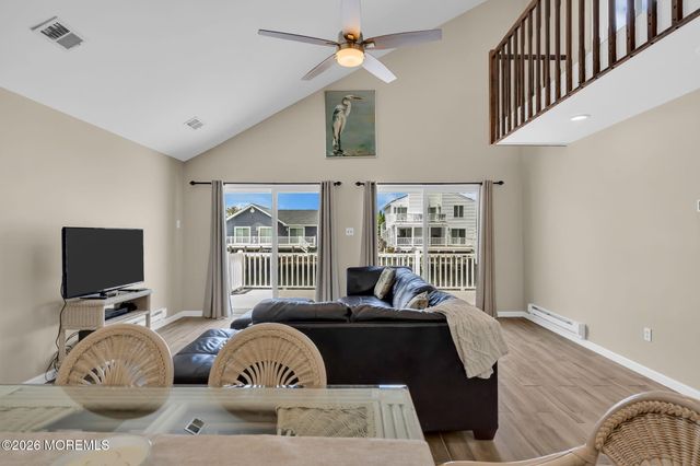 20 Diane Road, Beach Haven West, NJ 08050