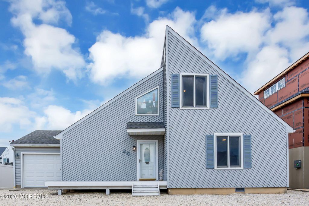 20 Diane Road, Beach Haven West, NJ 08050