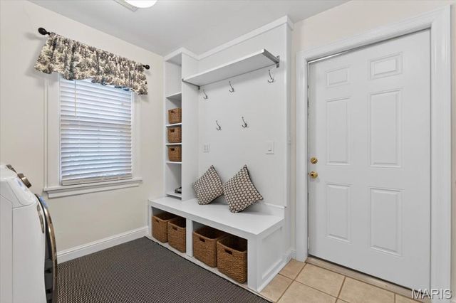 430 Cannonbury Drive, St Louis, MO 63119
