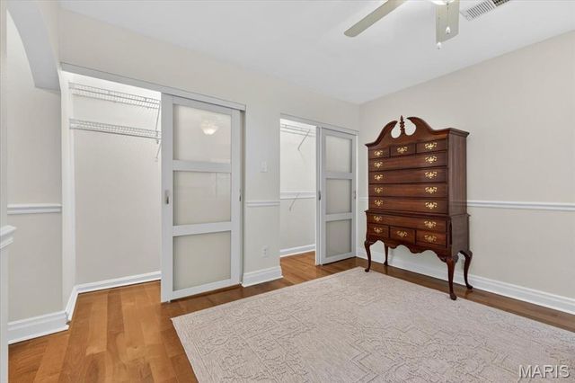 430 Cannonbury Drive, St Louis, MO 63119