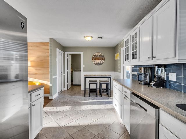 2606 Pine Street, Galveston, TX 77551