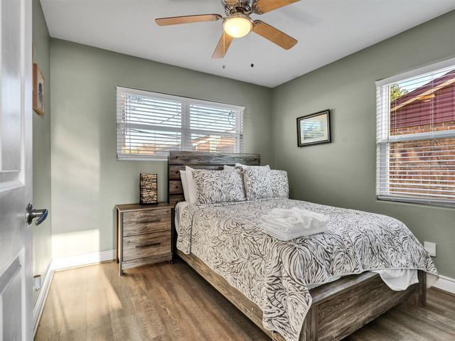 2606 Pine Street, Galveston, TX 77551