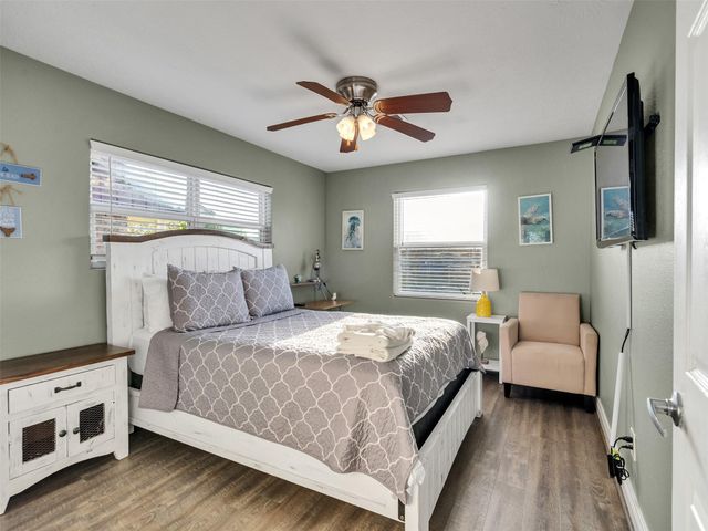 2606 Pine Street, Galveston, TX 77551