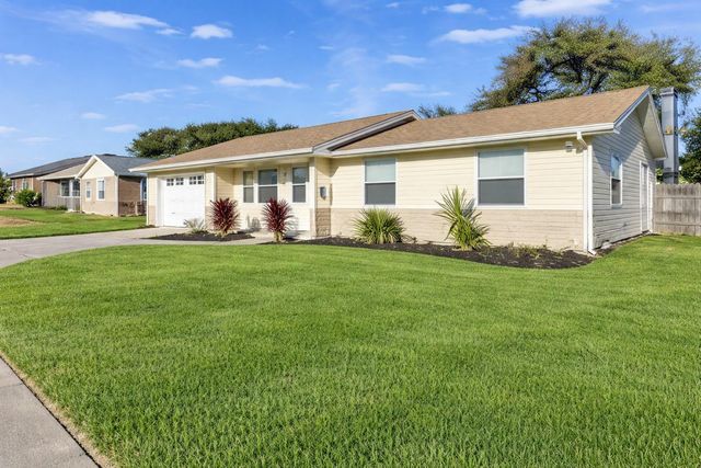 2606 Pine Street, Galveston, TX 77551