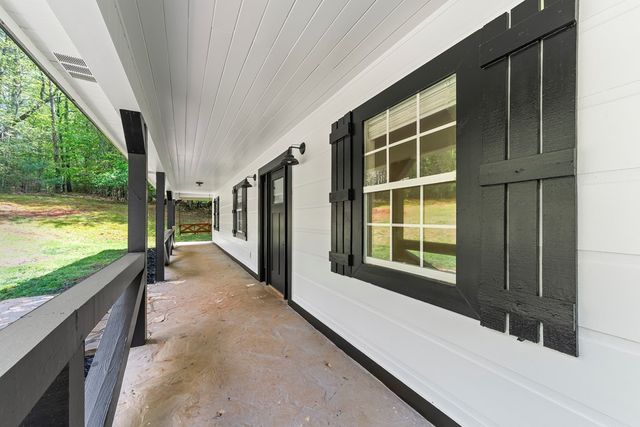 435 Dogwood Way, Blue Ridge, GA 30513