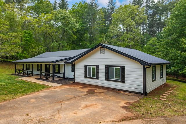 435 Dogwood Way, Blue Ridge, GA 30513