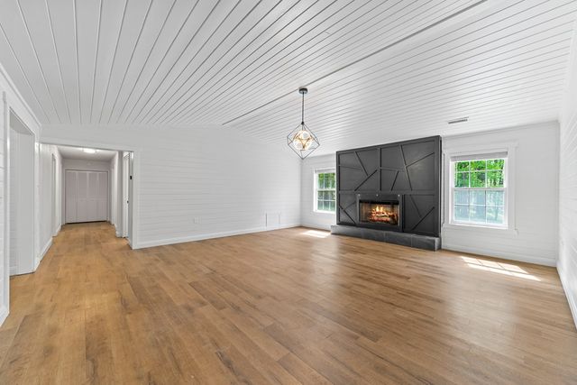 435 Dogwood Way, Blue Ridge, GA 30513