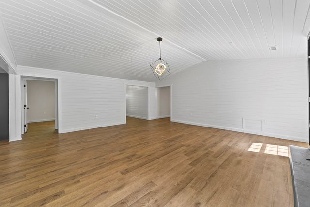 435 Dogwood Way, Blue Ridge, GA 30513