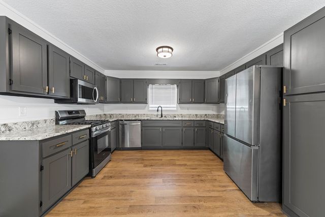 435 Dogwood Way, Blue Ridge, GA 30513