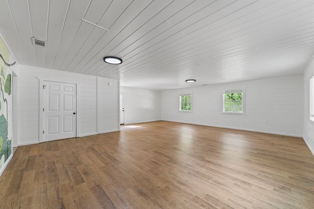 435 Dogwood Way, Blue Ridge, GA 30513
