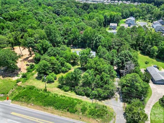 15715 Youngblood Road, Charlotte, NC 28278