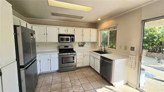 30832 Loma Linda, Temecula, CA 92592