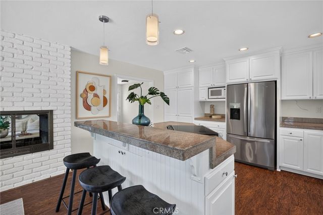 410 Lenwood, Costa Mesa, CA 92627