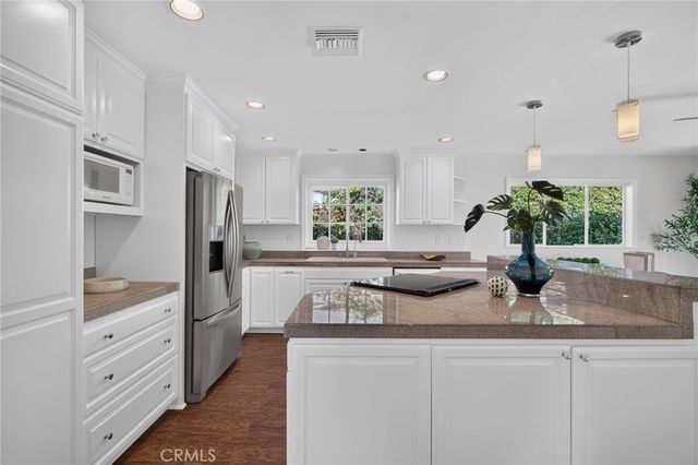 410 Lenwood, Costa Mesa, CA 92627