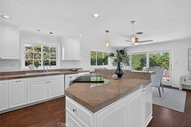410 Lenwood, Costa Mesa, CA 92627