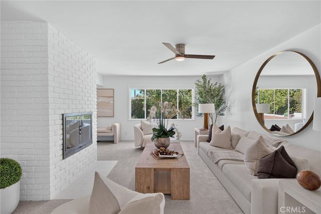 410 Lenwood, Costa Mesa, CA 92627