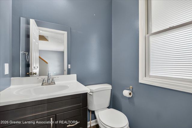 7211 Captiva Drive, Lansing, MI 48917