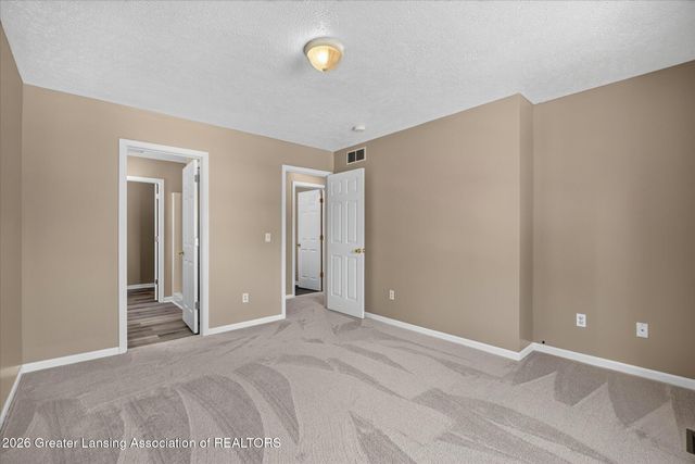 7211 Captiva Drive, Lansing, MI 48917