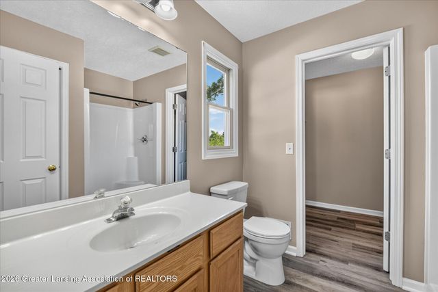 7211 Captiva Drive, Lansing, MI 48917
