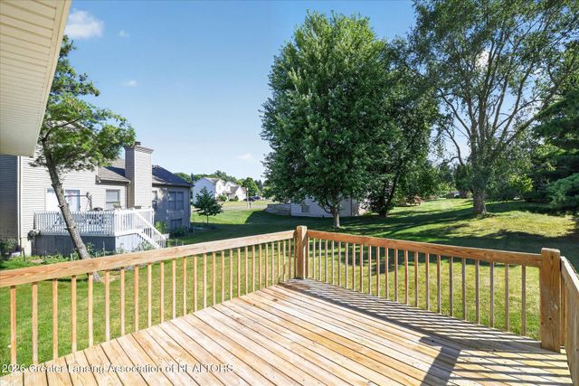 7211 Captiva Drive, Lansing, MI 48917