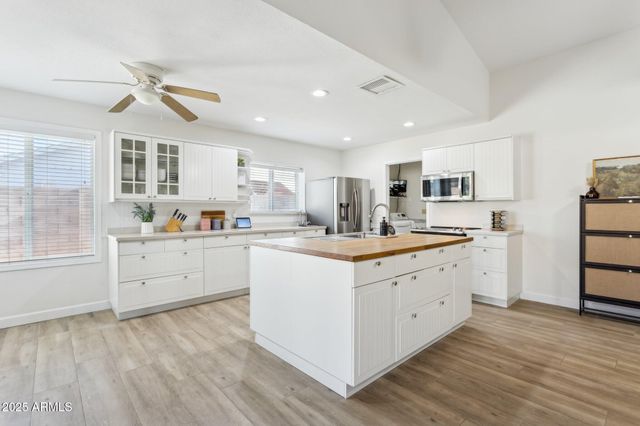 6920 W Comet Avenue, Peoria, AZ 85345