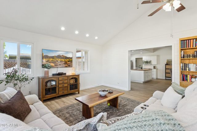 6920 W Comet Avenue, Peoria, AZ 85345