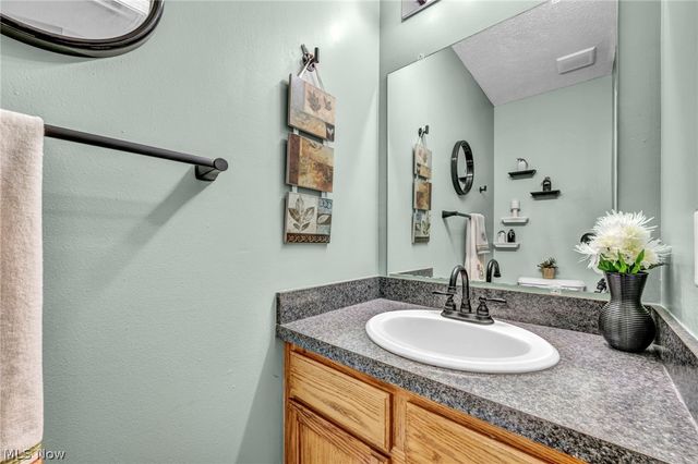 2350 E 63rd Street, Cleveland, OH 44104