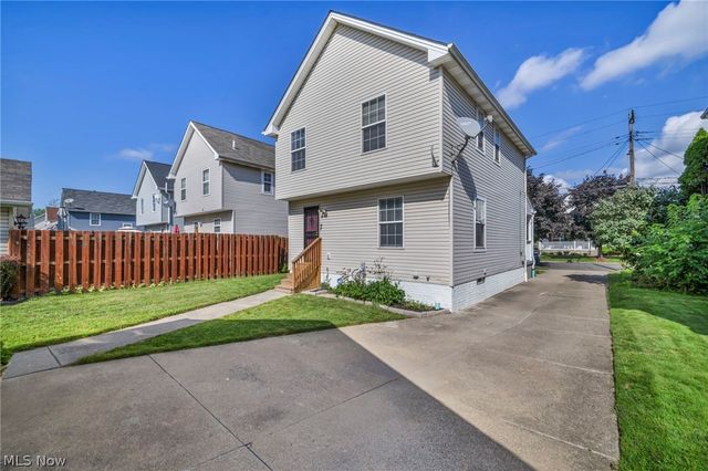 2350 E 63rd Street, Cleveland, OH 44104