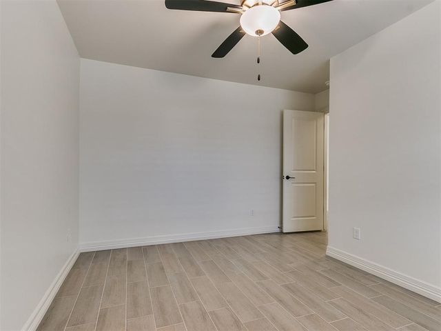 7717 Three Woods Lane, Yukon, OK 73099
