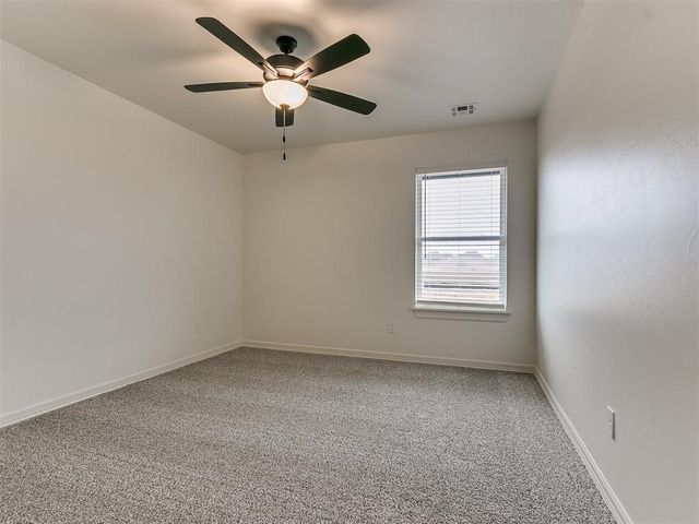 7717 Three Woods Lane, Yukon, OK 73099