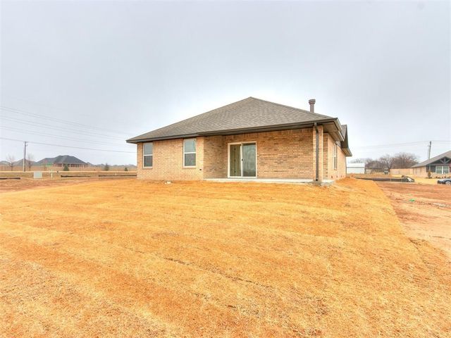 7717 Three Woods Lane, Yukon, OK 73099
