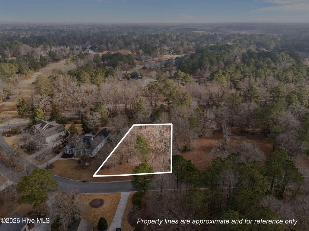 121 Maple Creek Drive, Wallace, NC 28466