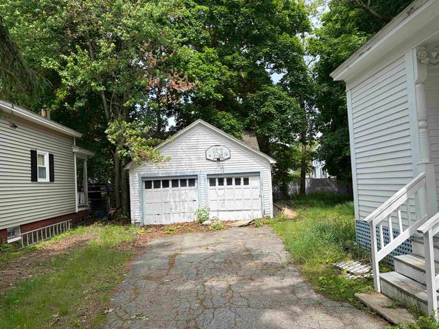 8 Court Street, Rochester, NH 03867