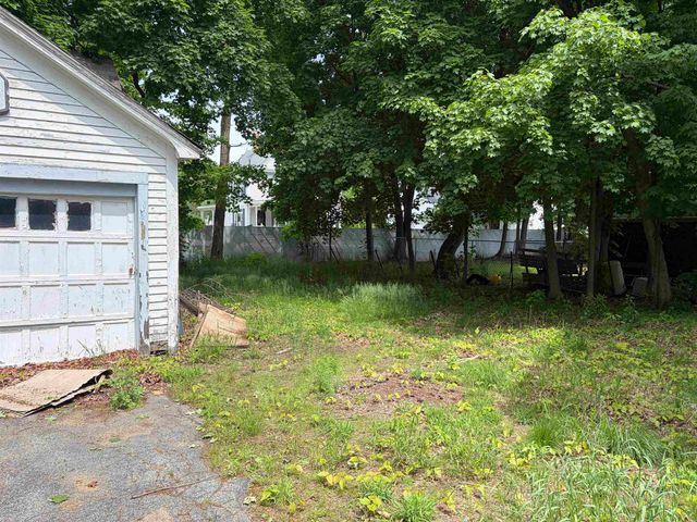 8 Court Street, Rochester, NH 03867