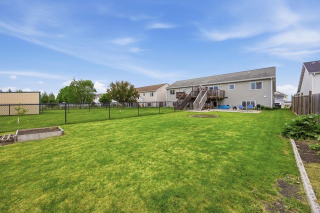 1551 34TH Avenue S, Moorhead, MN 56560