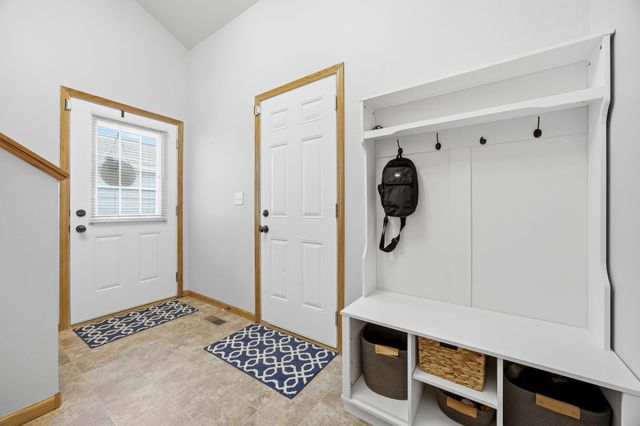 1551 34TH Avenue S, Moorhead, MN 56560