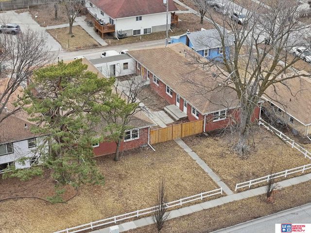 4119 Holdrege Street, Lincoln, NE 68503
