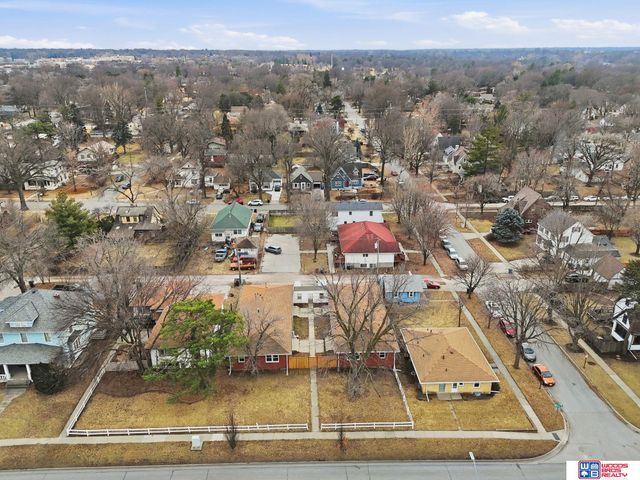 4119 Holdrege Street, Lincoln, NE 68503